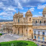 In Centro Tatil Evi Fiumefreddo di Sicilia